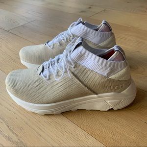 *NWOT* UGG Miwo Sport High HyperWeave Trainer